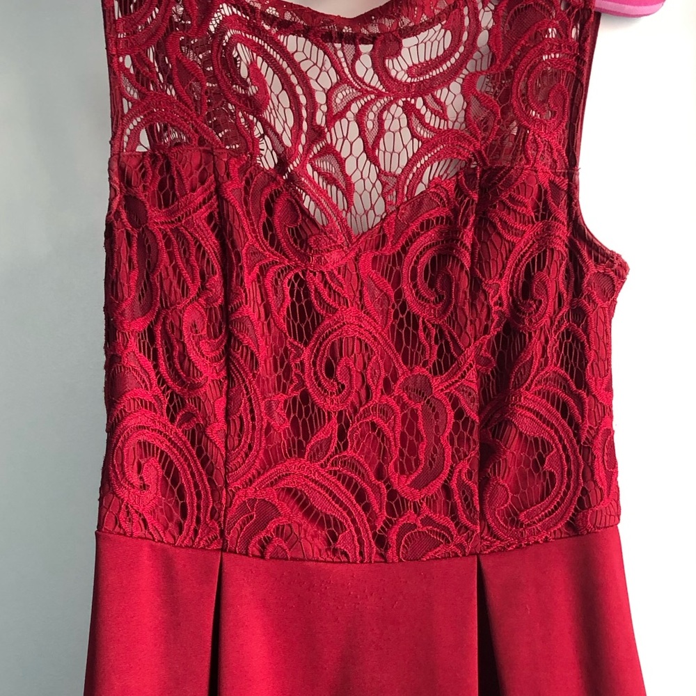 RED DRESS
